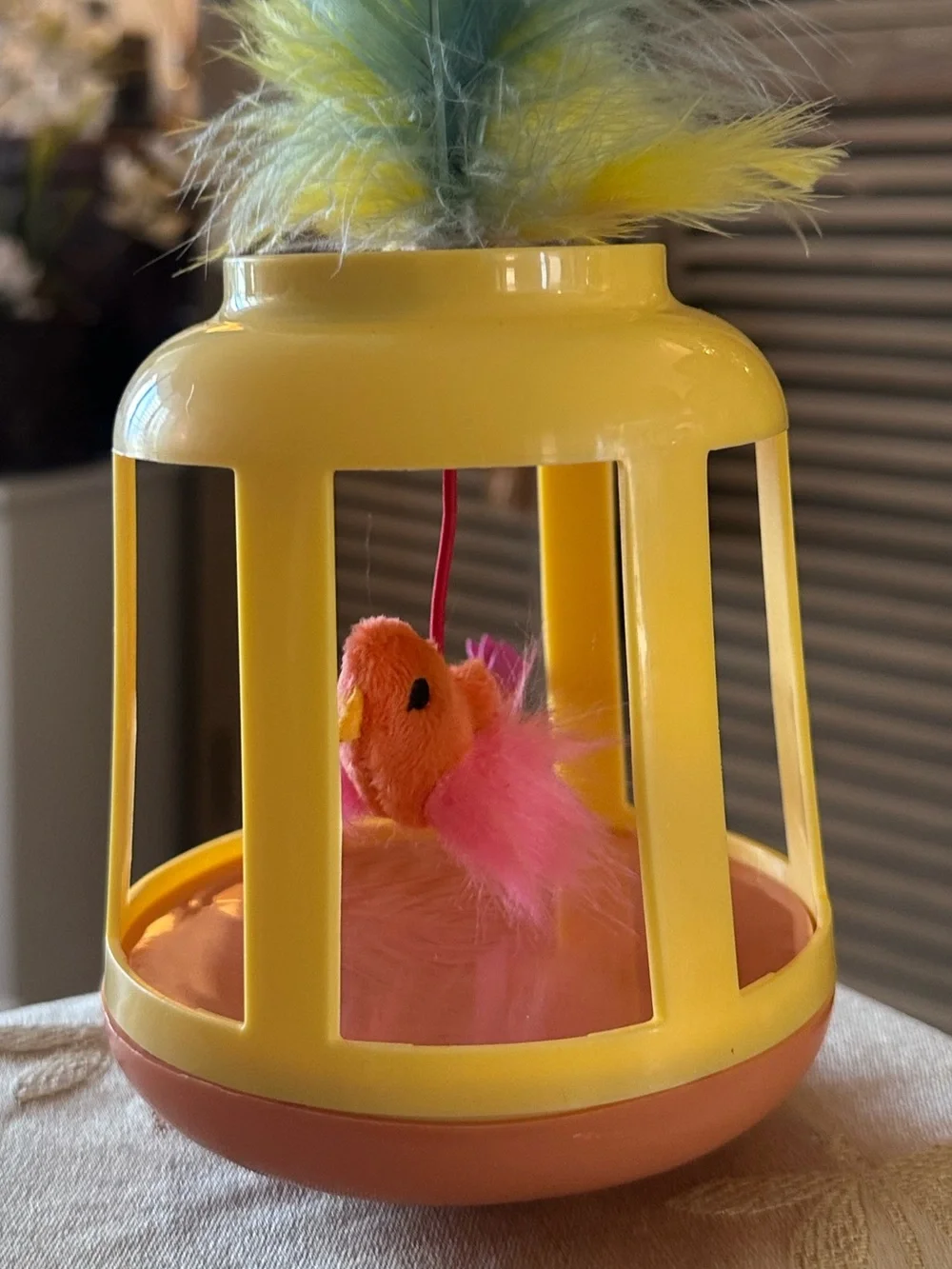 Interactive Chirping Caged Bird Cat Toy w/ Feathers. Works & Has Extra Batteries